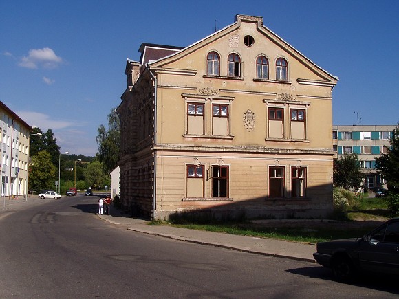 Dům č.p. 460 v Nádražní ulici